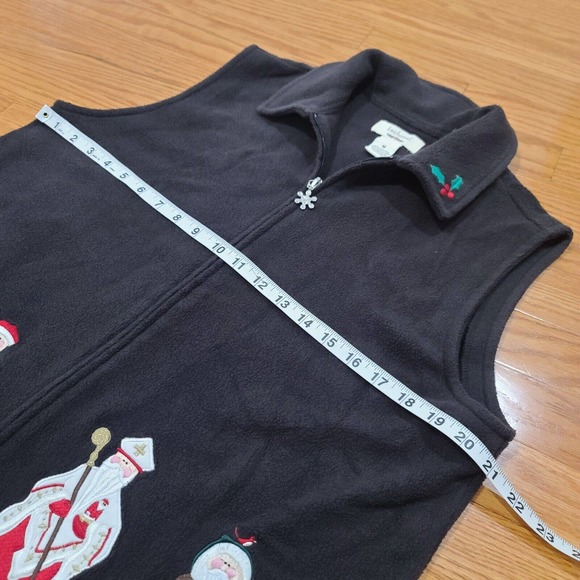 Bechamel Father Christmas Fleece Sweater Vest Medium Santa Black VTG Teachercore - Picture 12 of 13